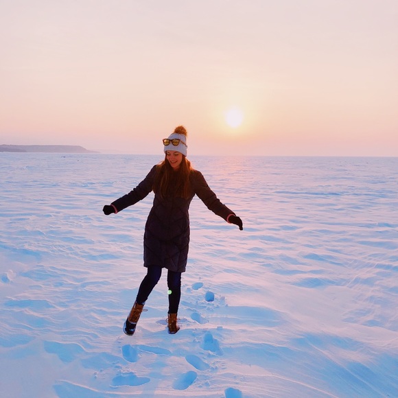 Meet your Posher, Autumn - Picture 2 of 2